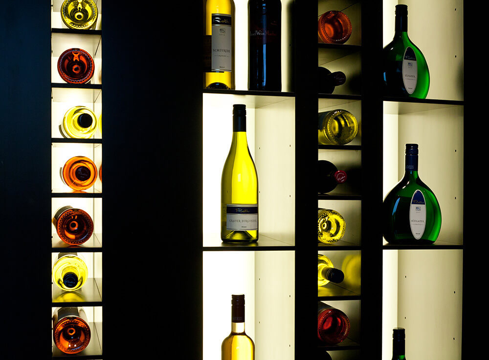 Schwarzkopf Innenarchitektur - Gestaltung Vinothek